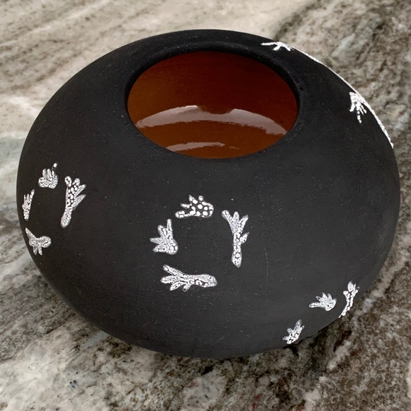 Frog Motif Decorative Handmade Pottery Art - Picture 5 of 8